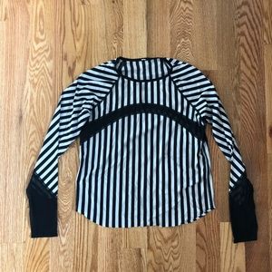 Lululemon warm up top